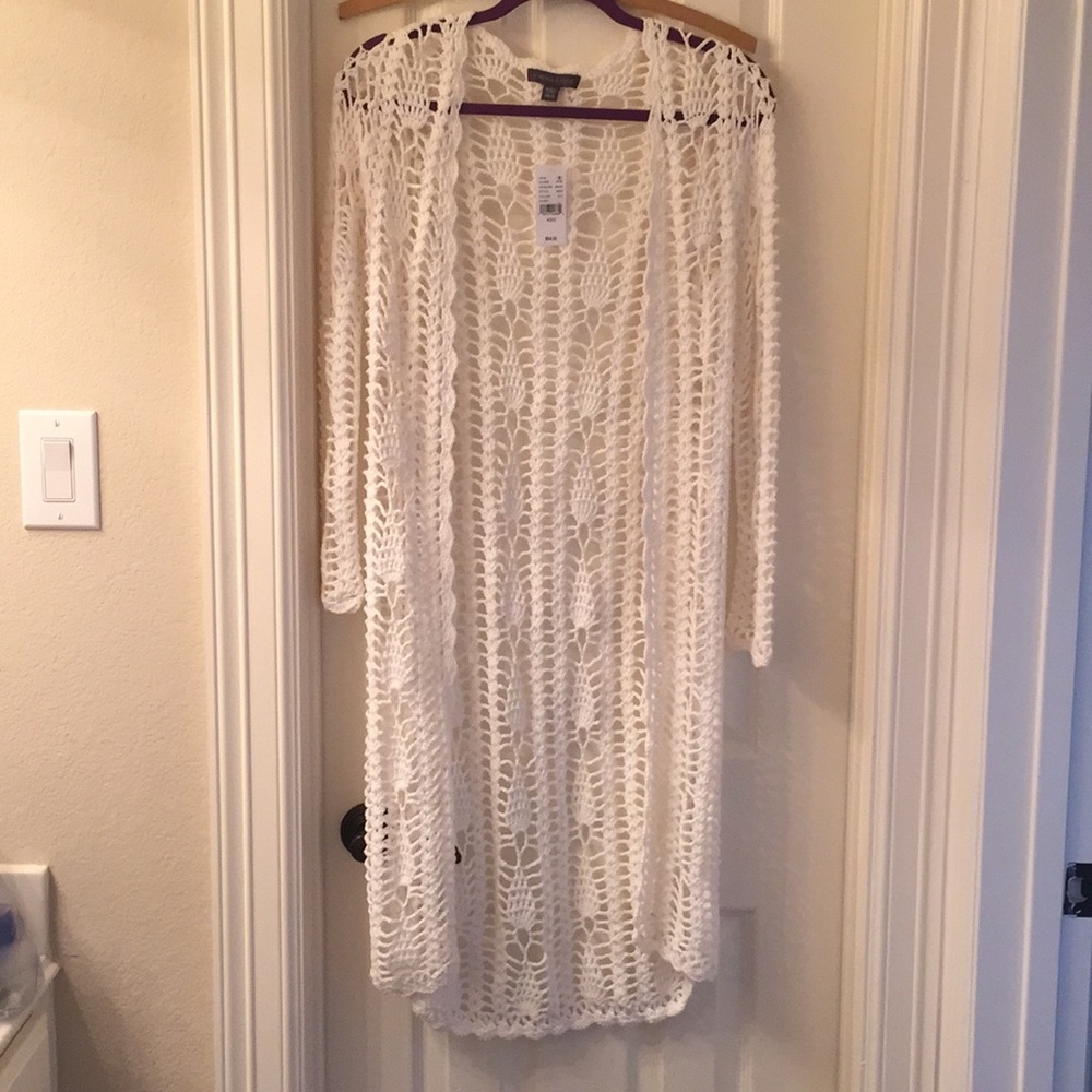 kendall and kylie whit knit kimono